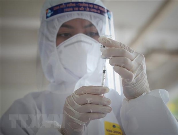 Đề xuất cho doanh nghiệp chủ động đàm phán mua vaccine