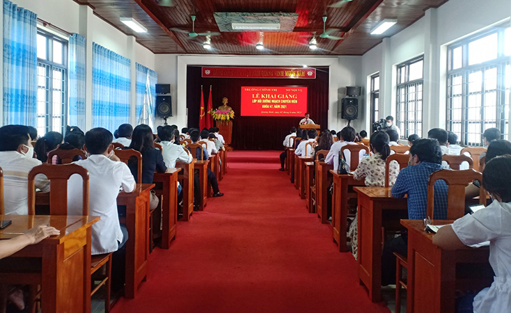 Khai giảng lớp bồi dưỡng ngạch chuyên viên khóa 47
