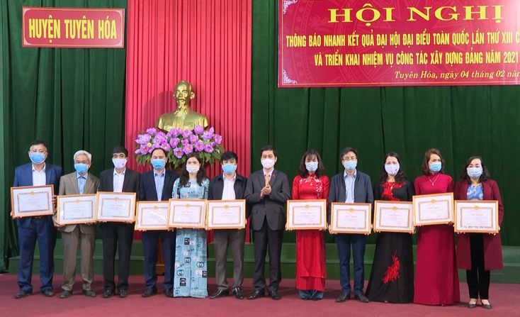 Tạo sự chuyển biến về năng lực lãnh đạo, sức chiến đấu của tổ chức đảng