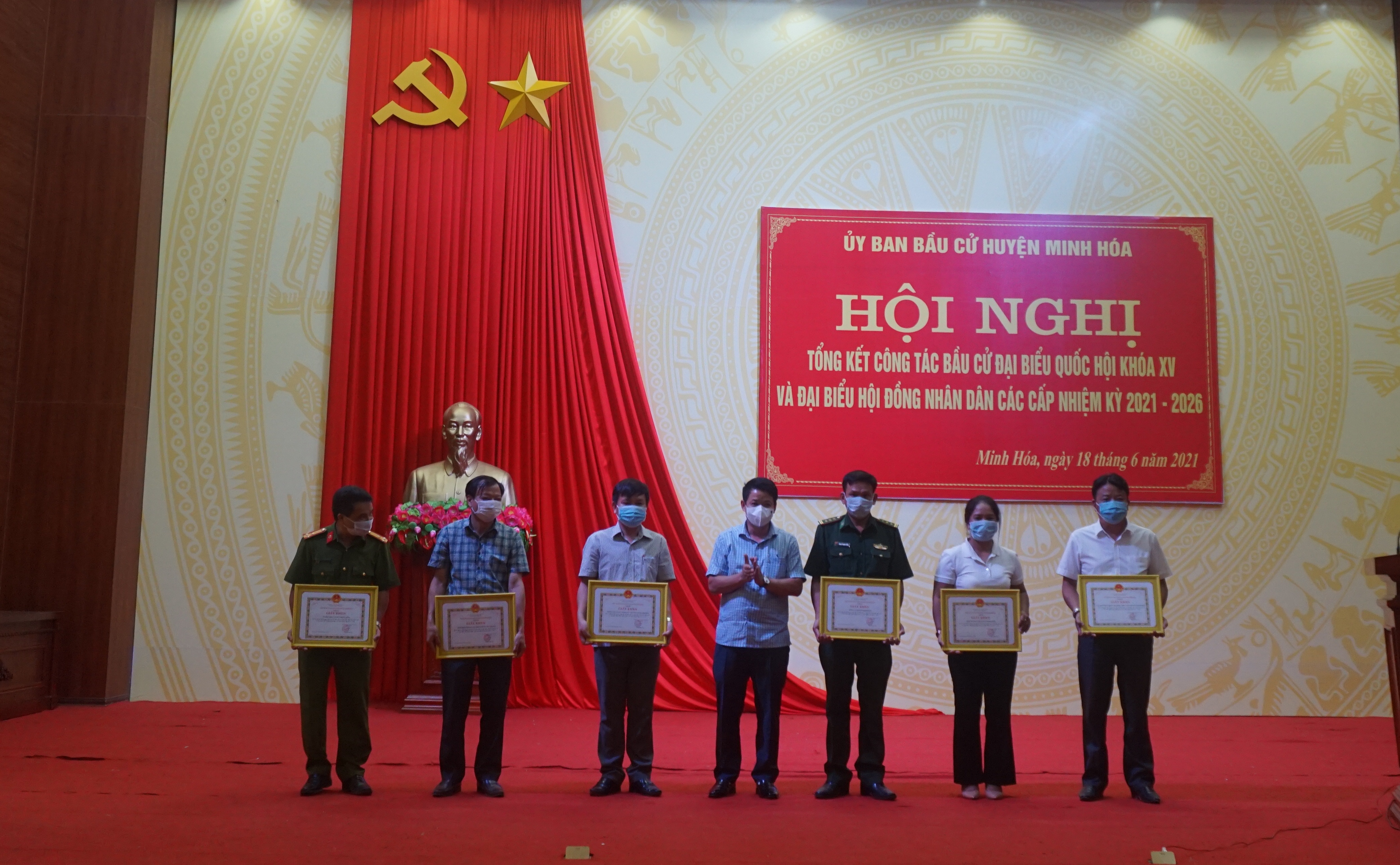 Minh Hóa: Tổng kết công tác bầu cử