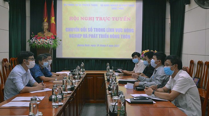 Đẩy mạnh chuyển đổi số trong lĩnh vực Nông nghiệp và Phát triển nông thôn