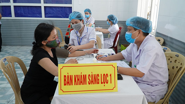 Đã có 15.682 người tiêm vắc-xin phòng Covid-19 trong đợt 2