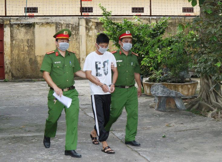 Công an huyện Bố Trạch làm rõ đối tượng trộm tiệm vàng