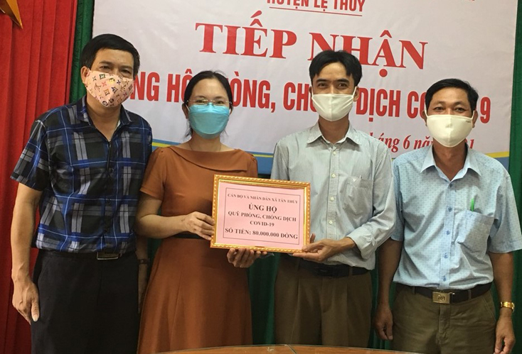 Lệ Thủy: Đã ủng hộ 550 triệu đồng cho Quỹ phòng, chống dịch Covid-19