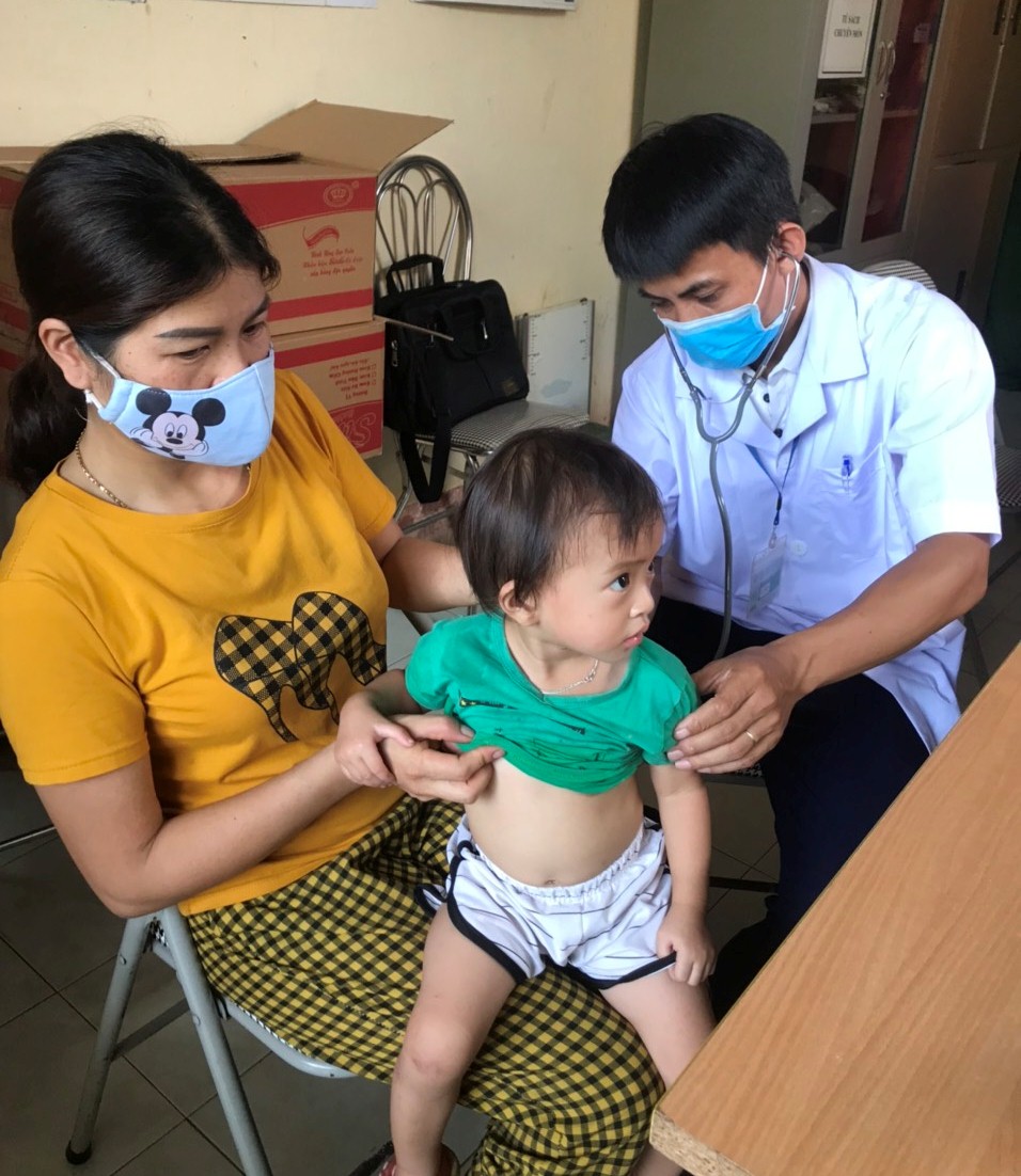 Ngày hội khám sức khỏe cho bà mẹ đang mang thai và trẻ em dưới 5 tuổi