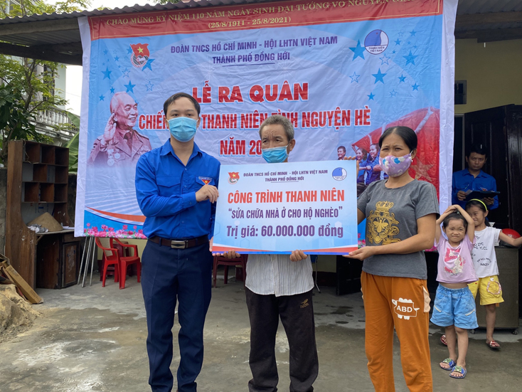 Thành đoàn Đồng Hới: Chú trọng công tác an sinh xã hội và phòng, chống dịch bệnh Covid-19