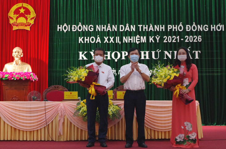HĐND TP. Đồng Hới, các huyện Quảng Ninh, Quảng Trạch, Minh Hóa: Tổ chức kỳ họp thứ nhất
