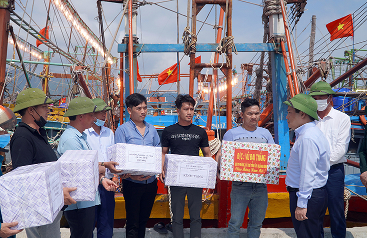 Tư tưởng, đạo đức, phong cách của Bác là động lực, sức mạnh để vượt qua mọi khó khăn thách thức