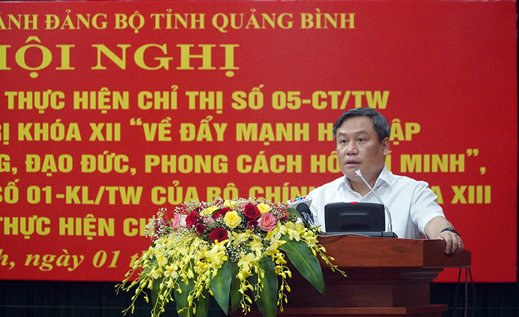 Cần tiếp tục tích cực học tập và làm theo tư tưởng, đạo đức, phong cách Hồ Chí Minh (*)