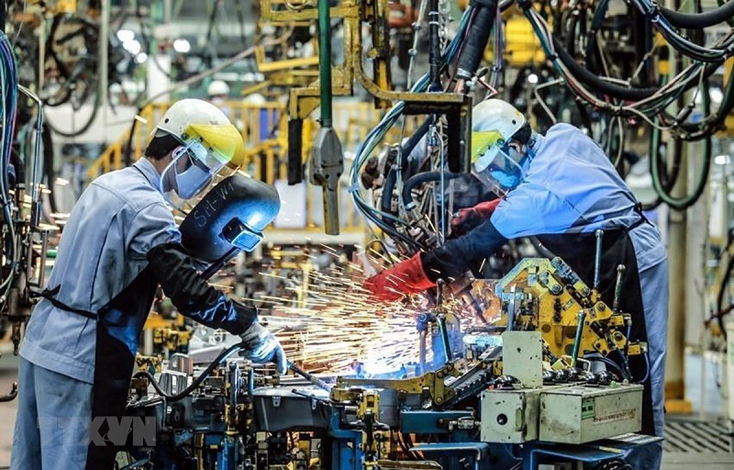 Chống dịch đi đôi với giữ vững động lực của nền kinh tế