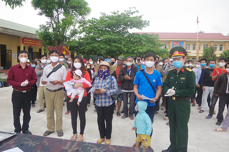 Phát huy truyền thống đơn vị 2 lần anh hùng, nỗ lực, xung kích trên trận tuyến chống "giặc" Covid-19