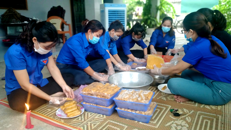 "San sẻ yêu thương-Vượt qua đại dịch"