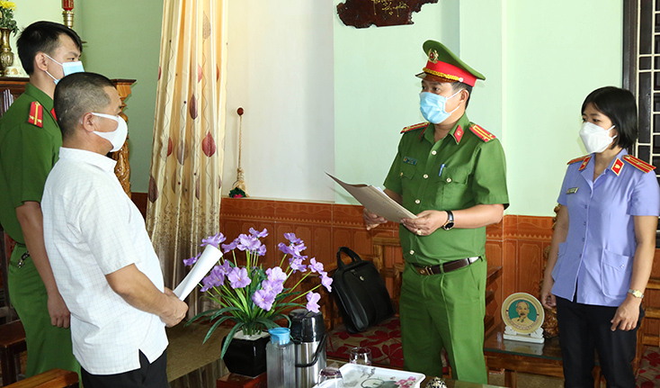 Phá chuyên án làm giả con dấu, tài liệu của cơ quan, tổ chức