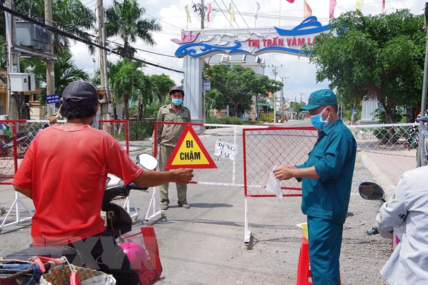 Sáng 15-7: Ghi nhận thêm 805 ca mắc mới, hầu hết trong khu phong tỏa