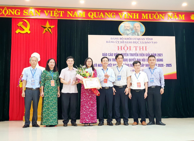 Tổ chức hội thi báo cáo viên, tuyên truyền viên giỏi năm 2021