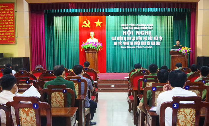 Ban Chỉ đạo diễn tập tỉnh: Giao nhiệm vụ diễn tập khu vực phòng thủ huyện Minh Hóa năm 2021