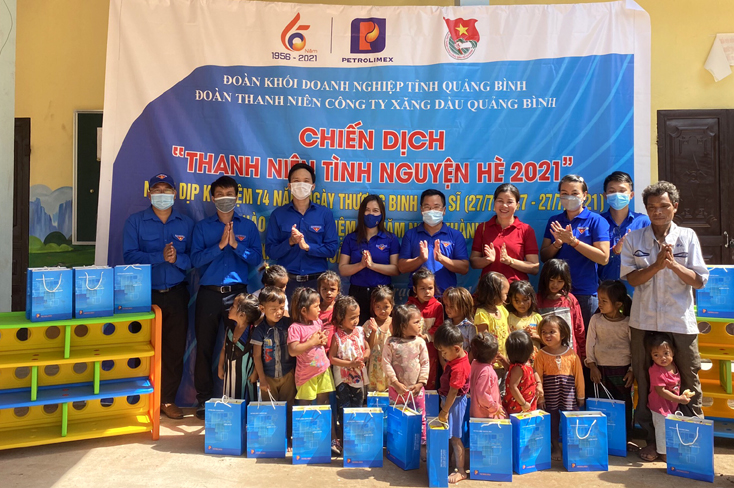 Đoàn khối Doanh nghiệp: Tổ chức các hoạt động về nguồn