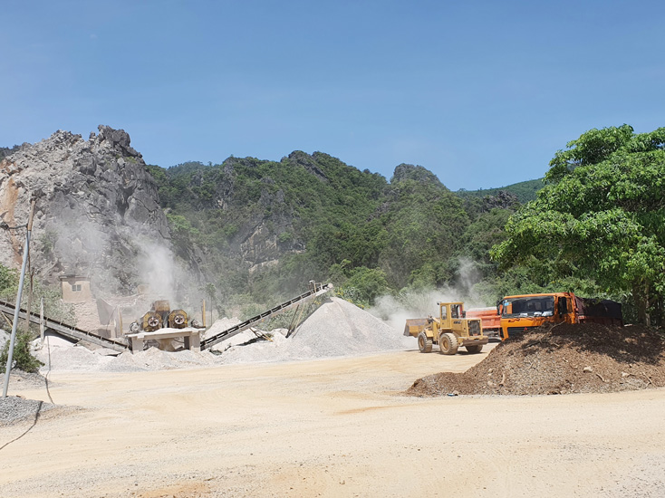 Hạn chế việc quy hoạch cấp phép thăm dò, khai thác mới đá, cát, sỏi làm vật liệu xây dựng