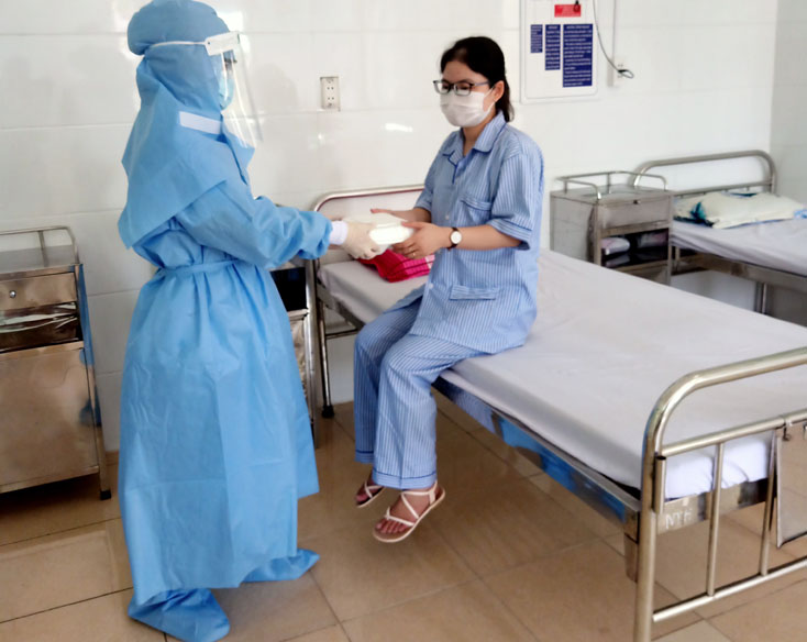 Bảo vệ sức khỏe của phụ nữ, trẻ em gái trước đại dịch Covid-19