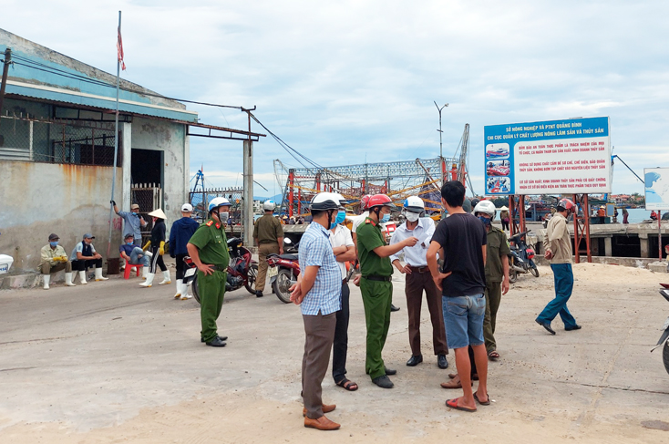 Thực hiện quyết liệt các biện pháp phòng, chống dịch bệnh Covid-19