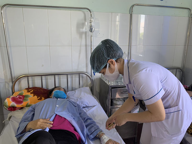 12 cán bộ y tế của Quảng Bình được điều động đến TP. Hồ Chí Minh hỗ trợ chống dịch