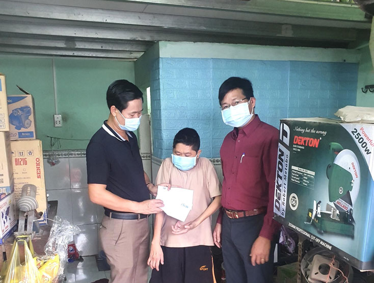 Nguồn hỗ trợ từ tỉnh nhà đã đến với bà con Quảng Bình tại TP. Hồ Chí Minh