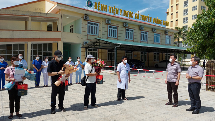 Quảng Bình: Công bố 3 bệnh nhân Covid-19 đầu tiên khỏi bệnh