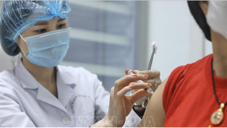 Thủ tướng chỉ đạo về việc cấp phép và sử dụng vaccine Nano Covax