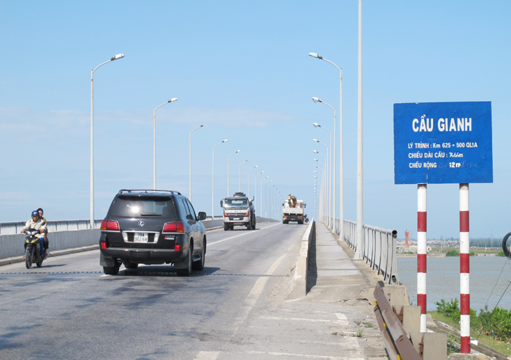 Đề xuất mở rộng cầu Gianh, cầu Quán Hàu và hầm Đèo Ngang
