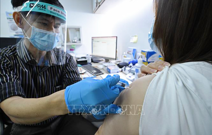 Tỷ lệ bao phủ vaccine ngừa COVID-19 của Singapore cao nhất thế giới