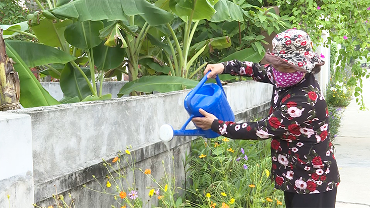 Nỗ lực "Xây dựng gia đình 5 không, 3 sạch"