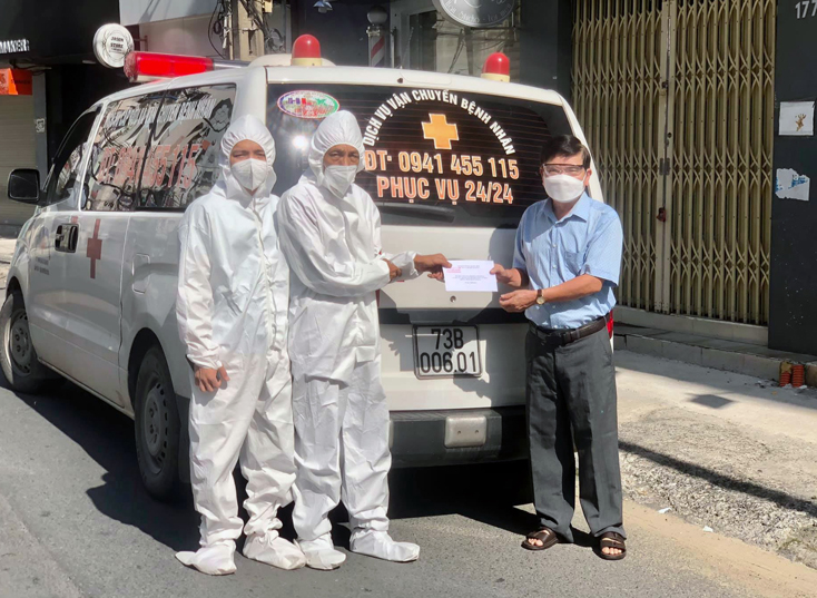 Hồi hương chung sức chống dịch