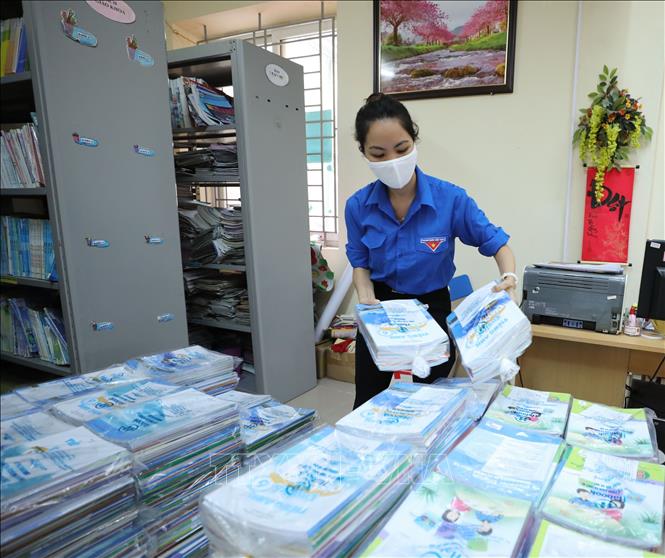 Hỗ trợ học sinh, sinh viên bị ảnh hưởng bởi dịch COVID-19