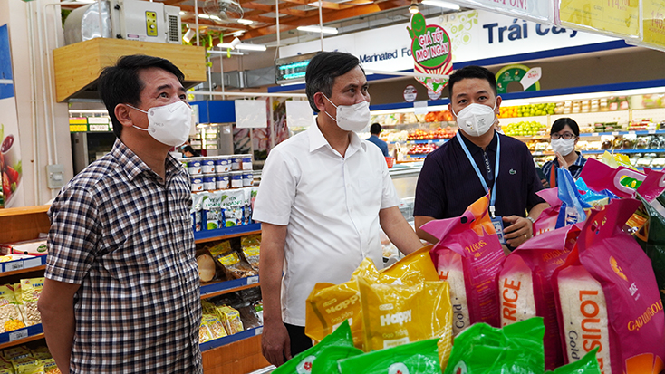 Chung sức, đồng lòng nỗ lực vượt khó