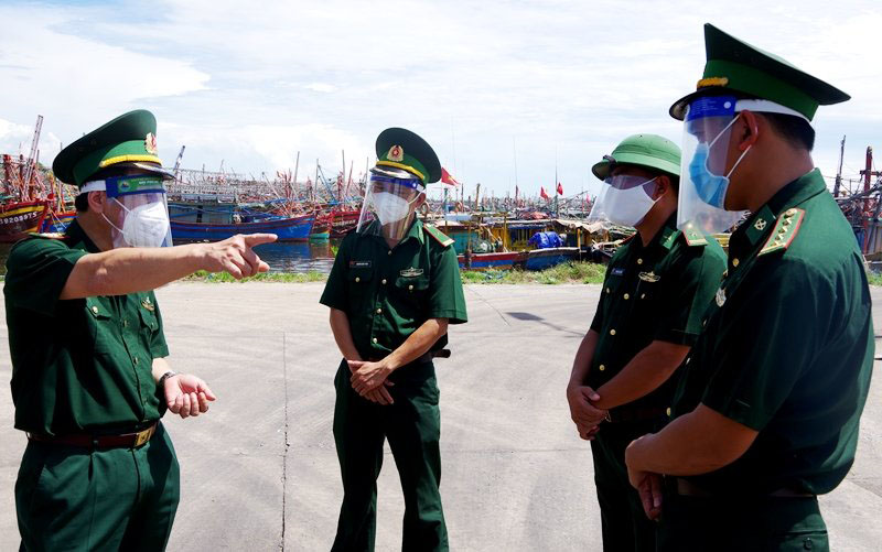 Bảo đảm an toàn tàu cá cho ngư dân Đức Trạch