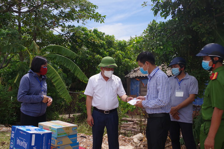 Nhiều đơn vị, cá nhân chung tay, góp sức phòng, chống dịch Covid-19