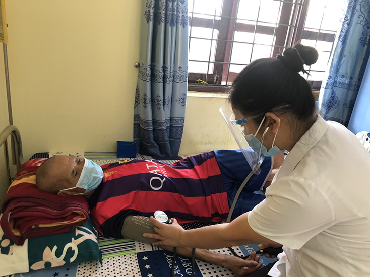 Chăm lo, hỗ trợ người yếu thế trong mùa dịch Covid-19