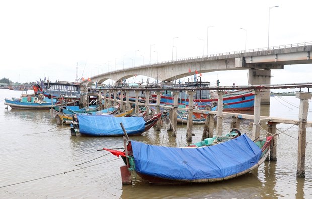 Chủ động ứng phó với áp thấp nhiệt đới có khả năng mạnh lên thành bão