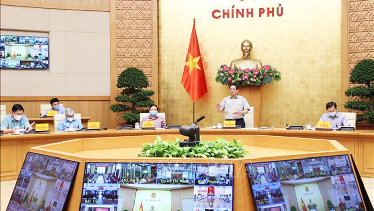 Thủ tướng: Phấn đấu đến ngày 30-9 trở lại trạng thái bình thường mới