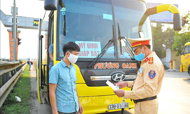 Bảo đảm trật tự, ATGT phục vụ phát triển kinh tế khi nới lỏng giãn cách xã hội