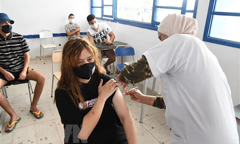 Kêu gọi sự đoàn kết toàn cầu vì công bằng vaccine ngừa COVID-19
