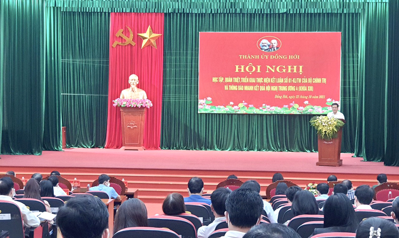 Học tập, quán triệt và triển khai thực hiện Kết luận số 01 của Bộ Chính trị và Chuyên đề toàn khóa nhiệm kỳ Đại hội XIII của Đảng