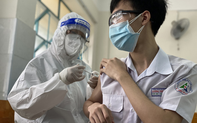Bộ Y tế hướng dẫn tiêm vaccine phòng Covid-19 cho trẻ em