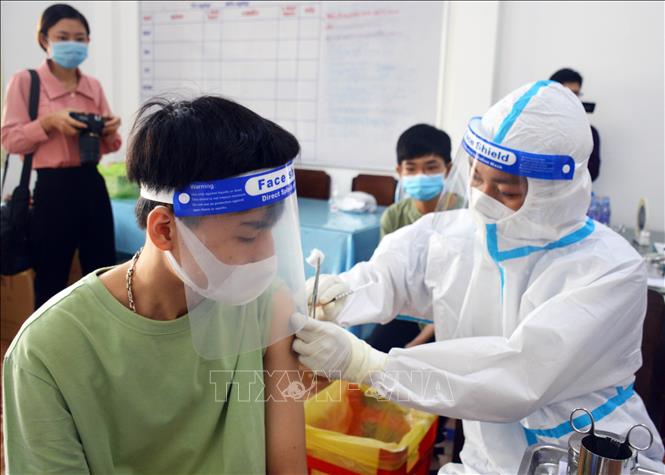 Bộ Y tế yêu cầu 'siết' an toàn tiêm chủng tại các địa phương