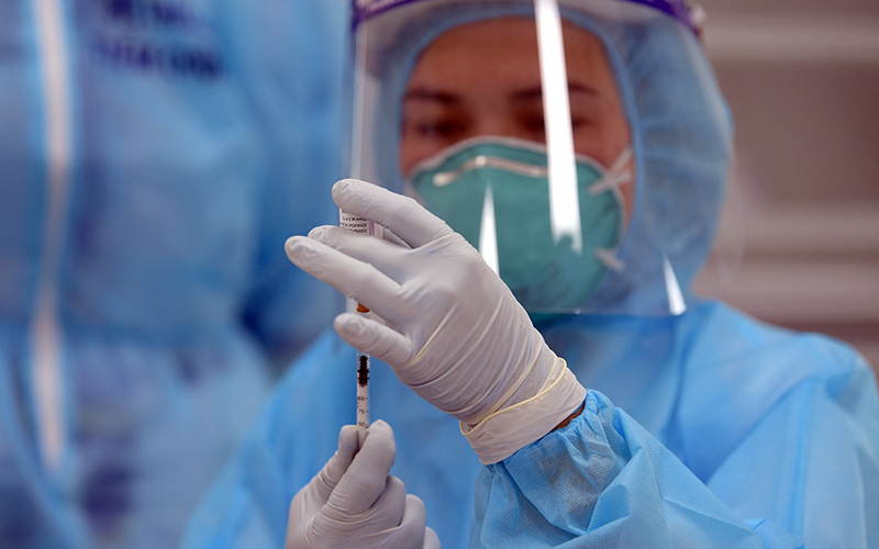 Lấy ý kiến rút ngắn cách ly y tế F1 với người tiêm đủ 2 mũi vaccine xuống còn 7 ngày