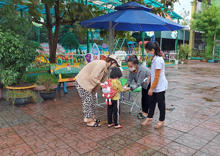 Thành phố Đồng Hới: Chuyển hình thức dạy học phù hợp với tình hình mới