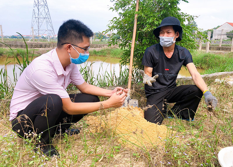 Người thanh niên khuyết tật giàu nghị lực