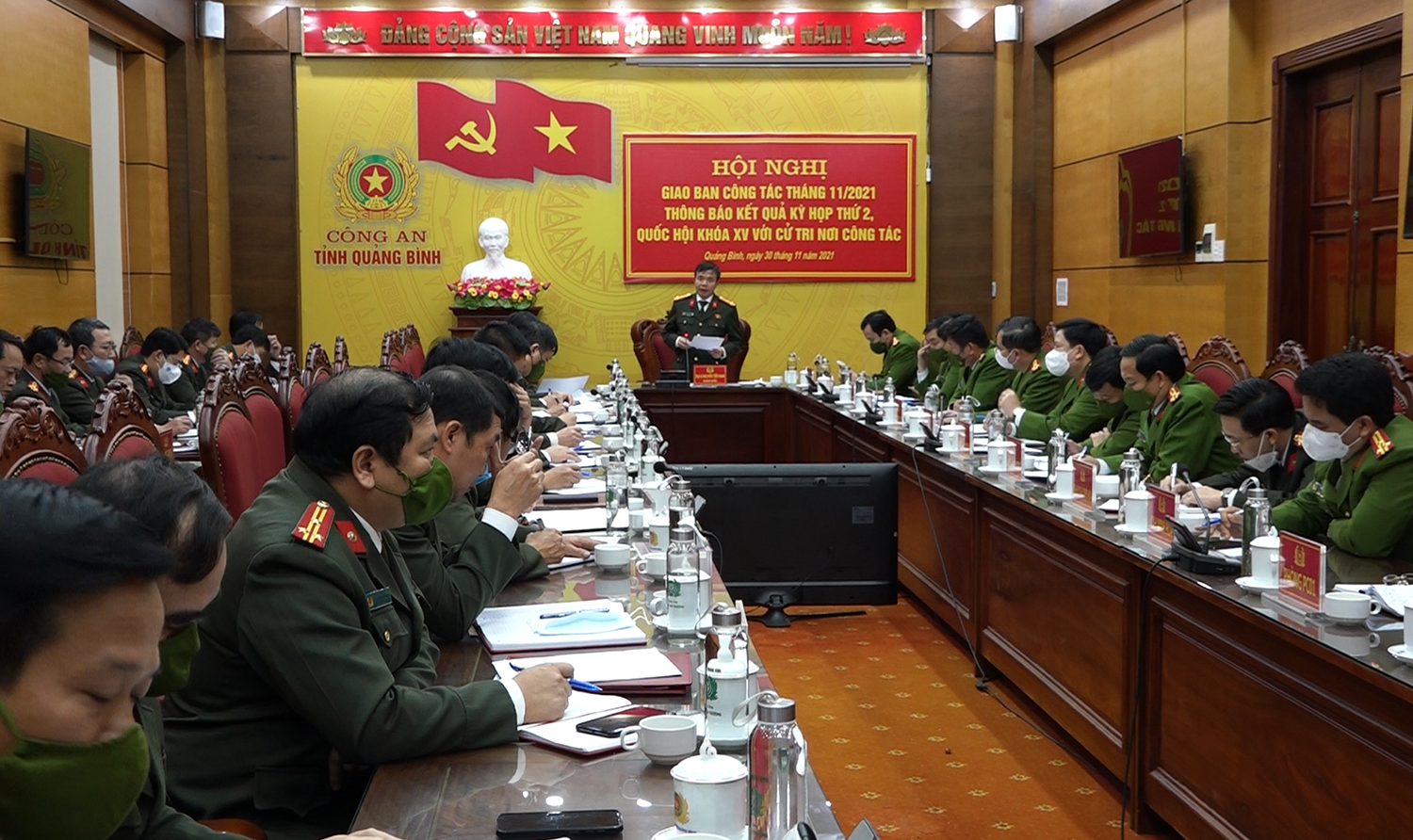 Giao ban công tác tháng 11 và thông báo kết quả kỳ họp thứ 2, Quốc hội khóa XV