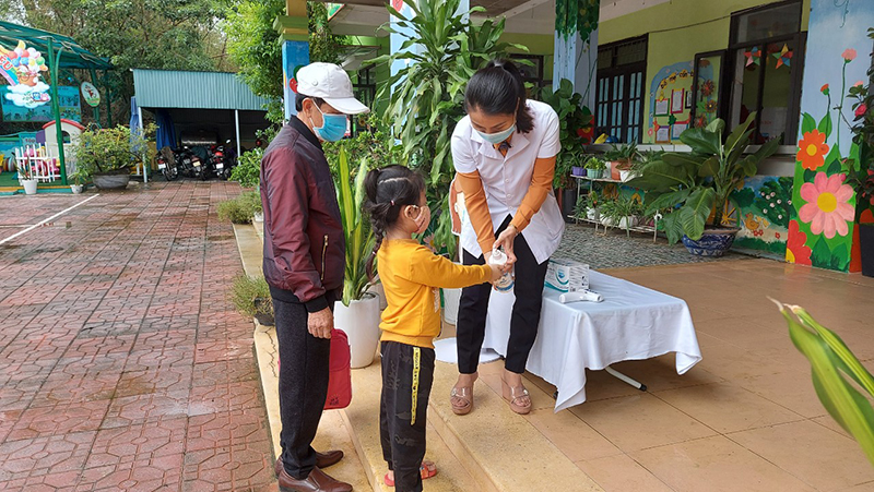 Tăng cường phòng, chống dịch COVID-19 và các dịch bệnh mùa đông xuân