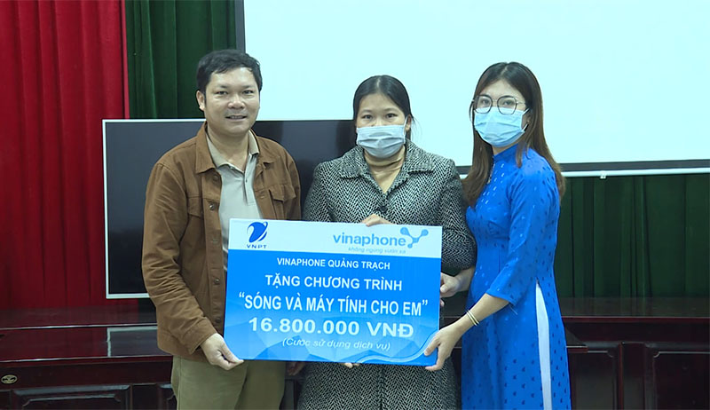 Tiếp tục triển khai ủng hộ chương trình ''Sóng và máy tính cho em''